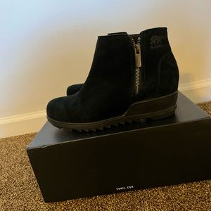 Sorel Suede Evie Zip Bootie